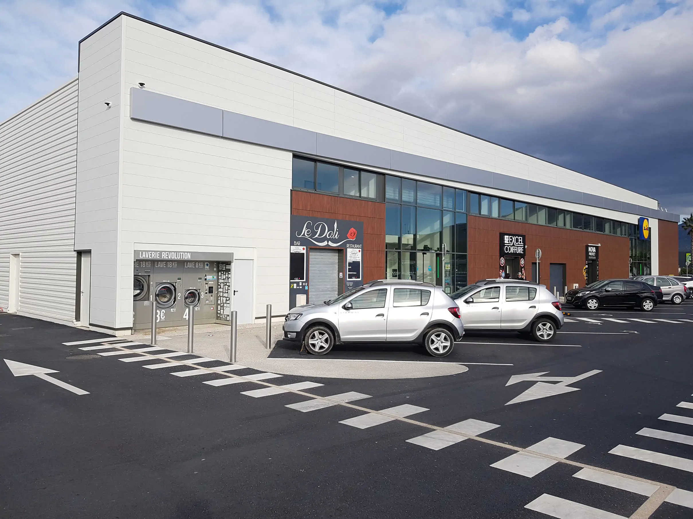 Le-Boulou-Lidl-Supermarche.jpg