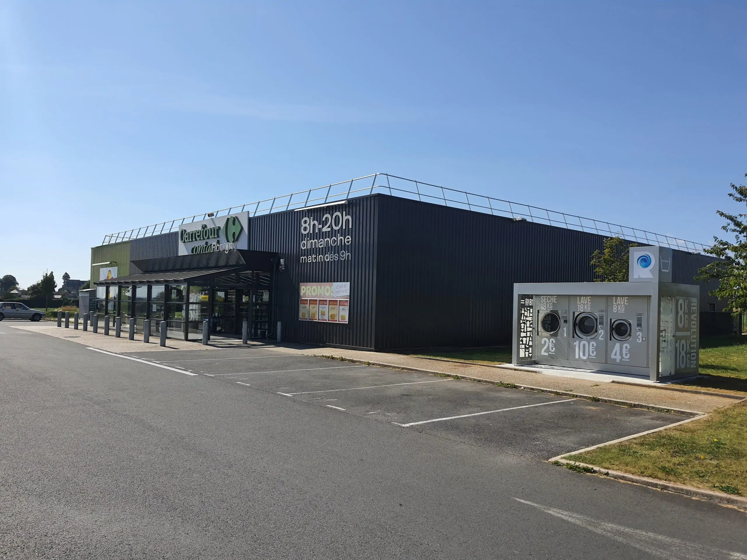 Carrefour-Contact-à-Potigny-1-scaled.jpg