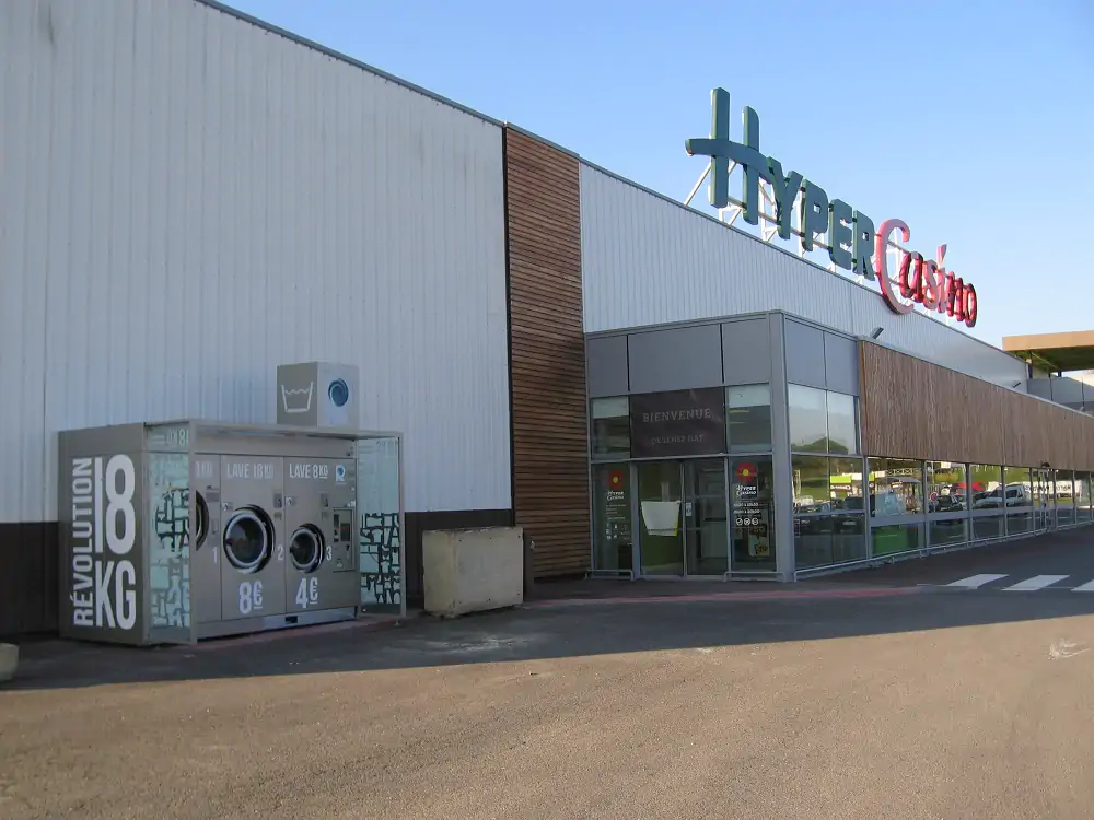 Casino-à-Landivisiau.jpg