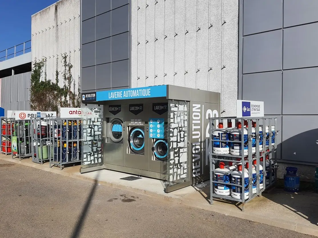 69_Genas_Carrefour-Market.jpg